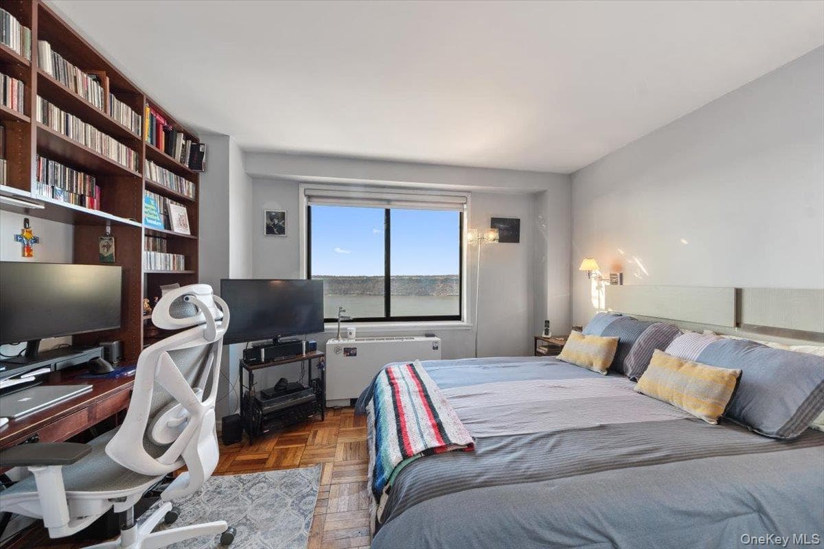 3671 Hudson Manor Terrace Unit: 14L thumbnail 26