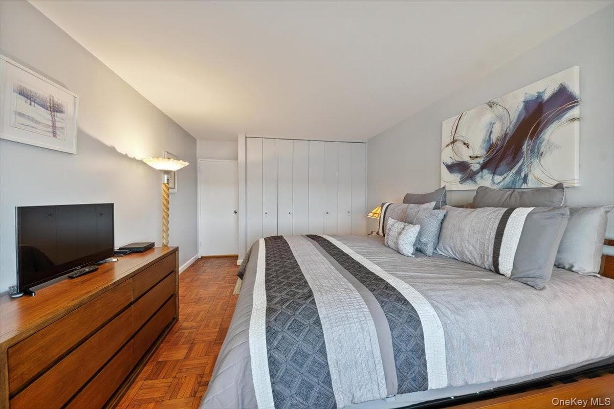 3671 Hudson Manor Terrace Unit: 14L thumbnail 18