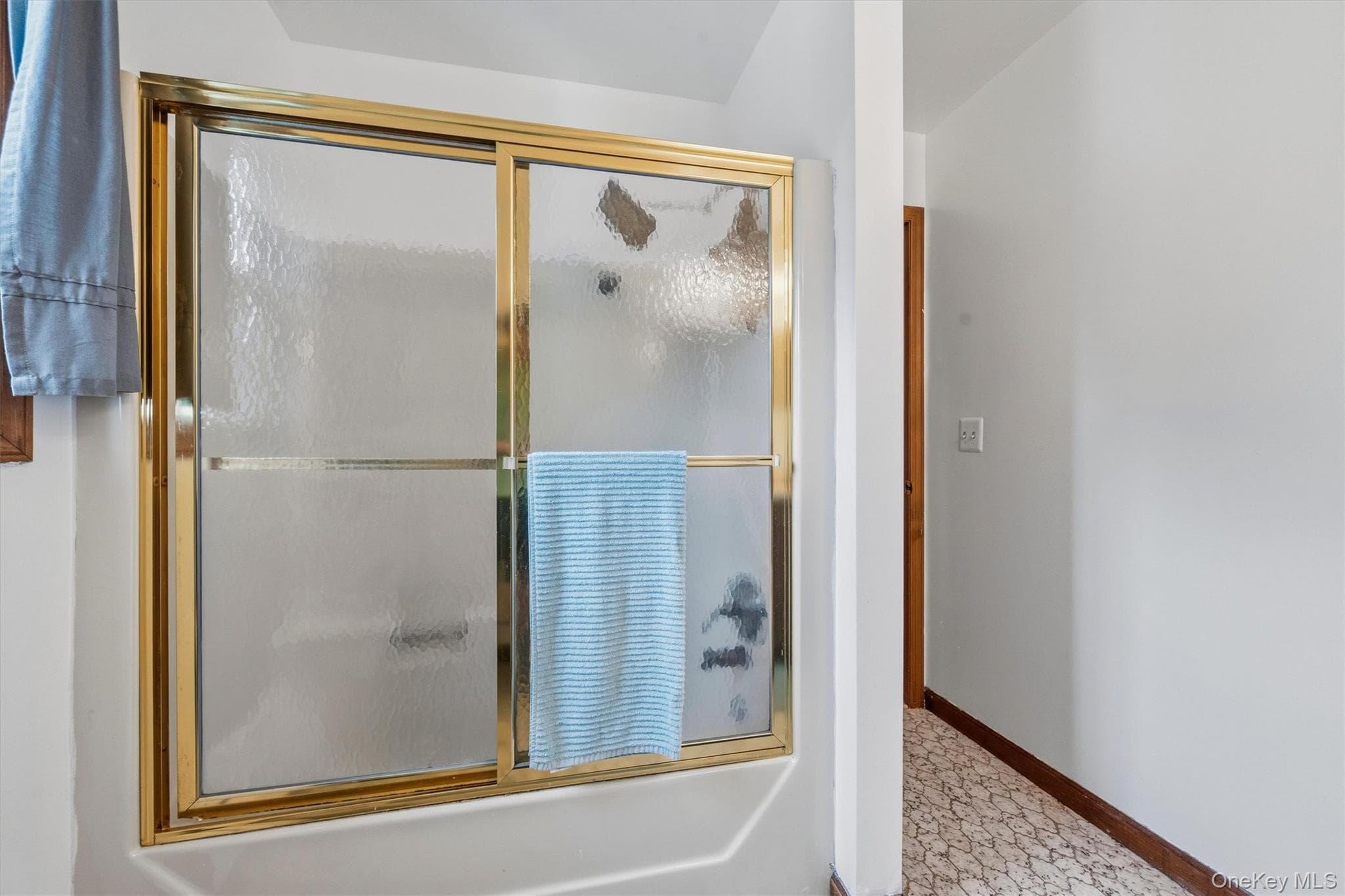 87 Summit Street thumbnail 37
