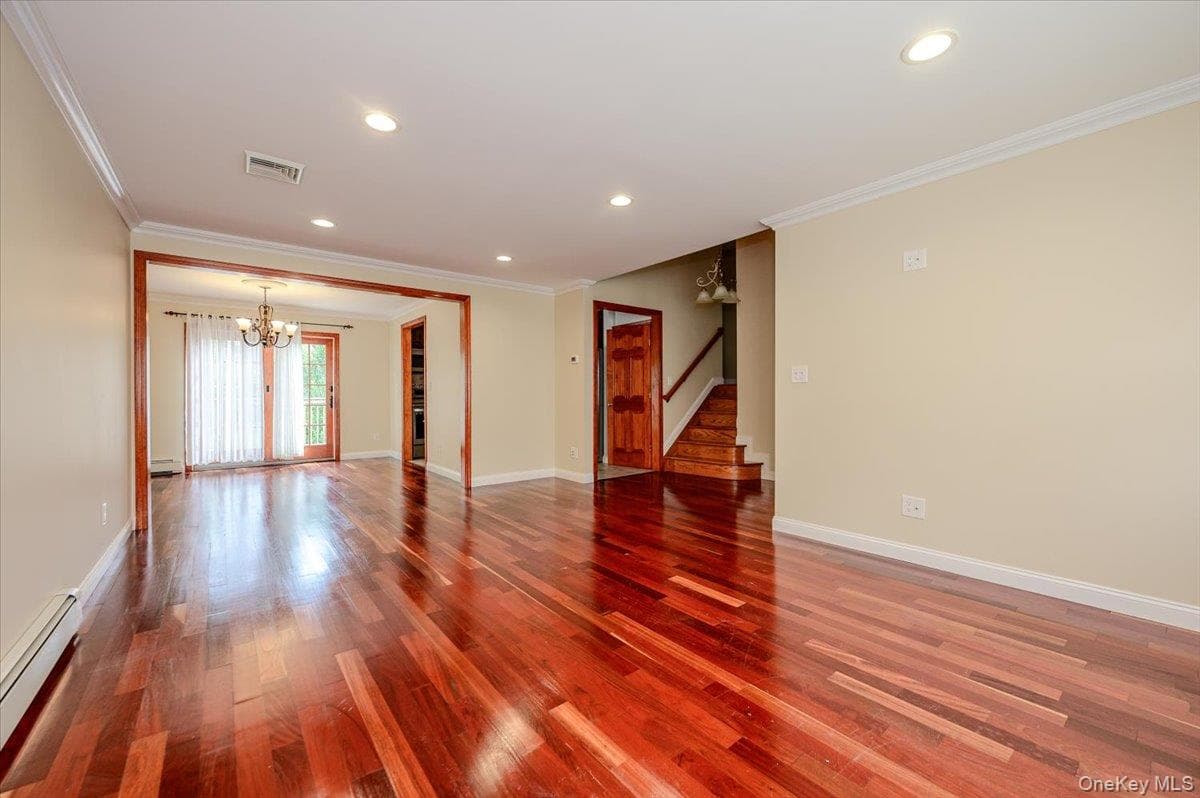 2664 Grayson Drive thumbnail 4