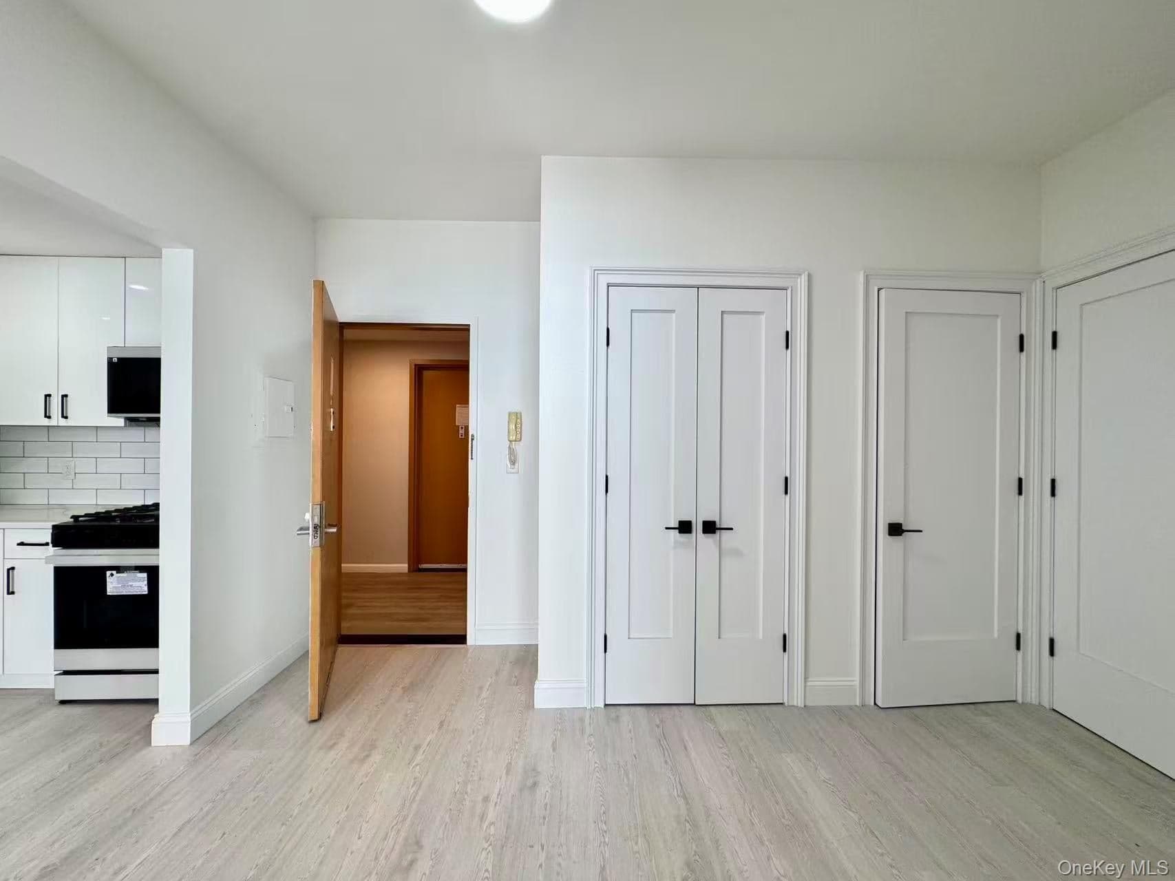 1434 110th Street Unit: 4A thumbnail 13