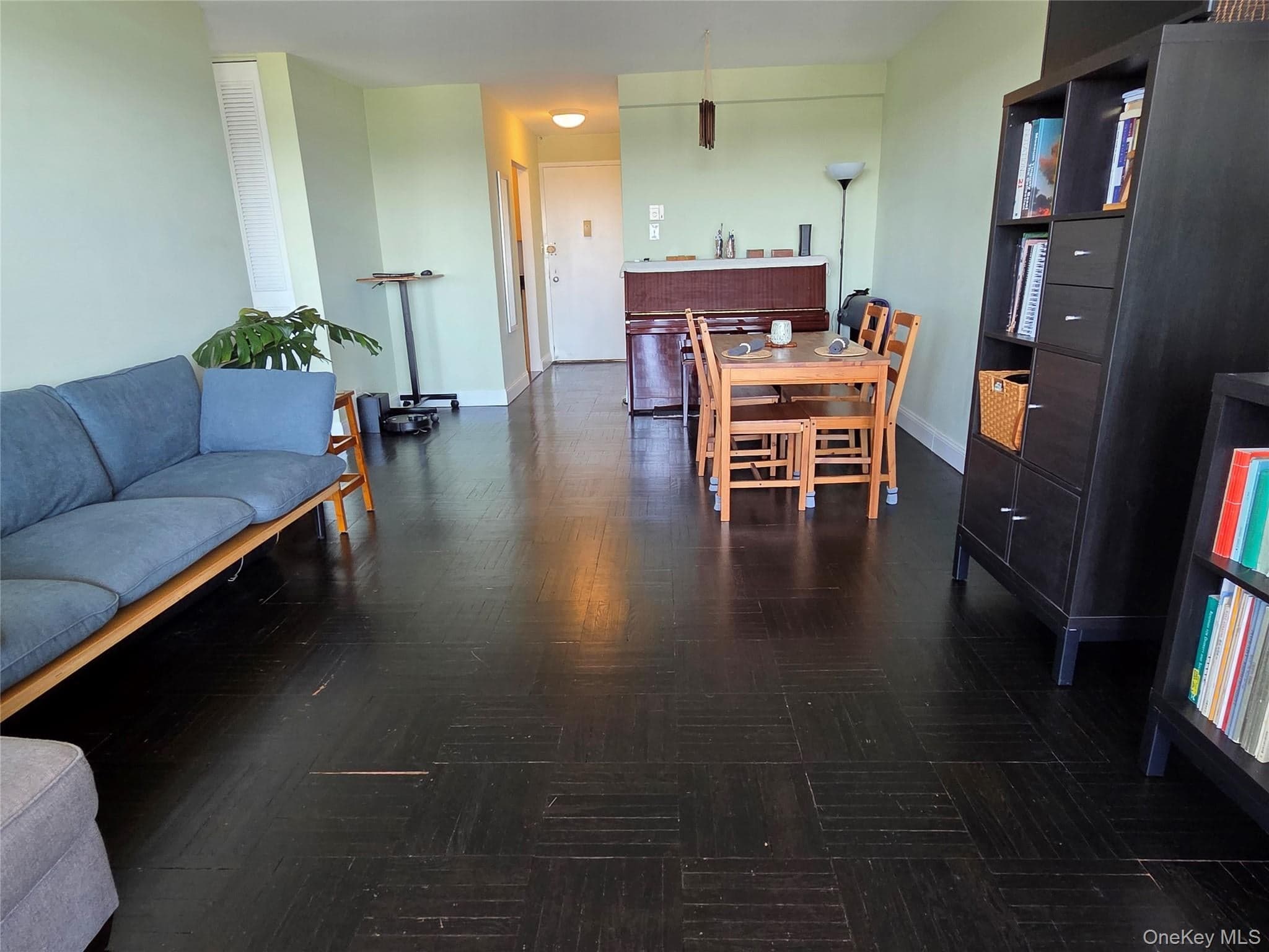 18-15 215th Street Unit: 16 C thumbnail 6