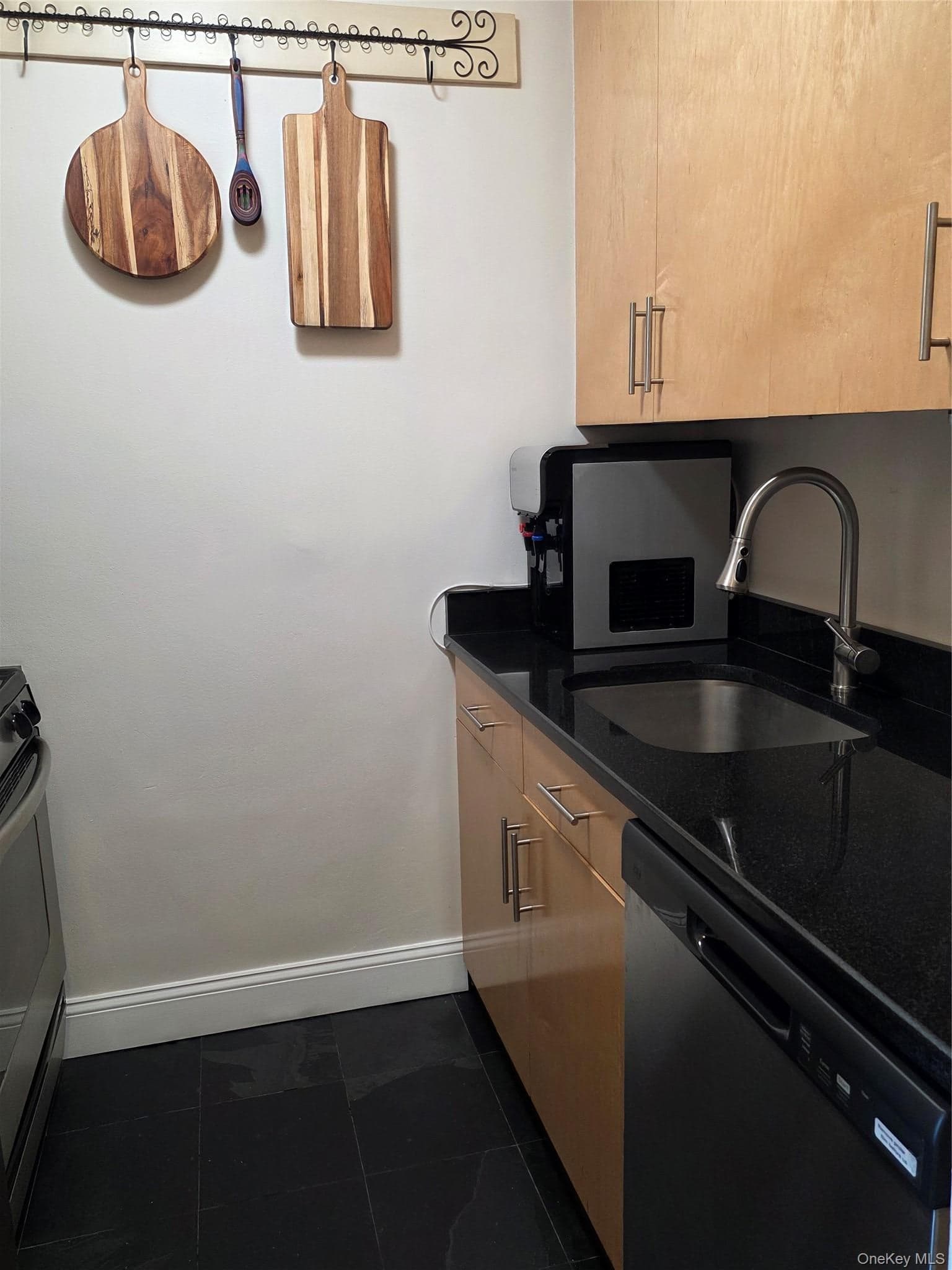 18-15 215th Street Unit: 16 C thumbnail 2