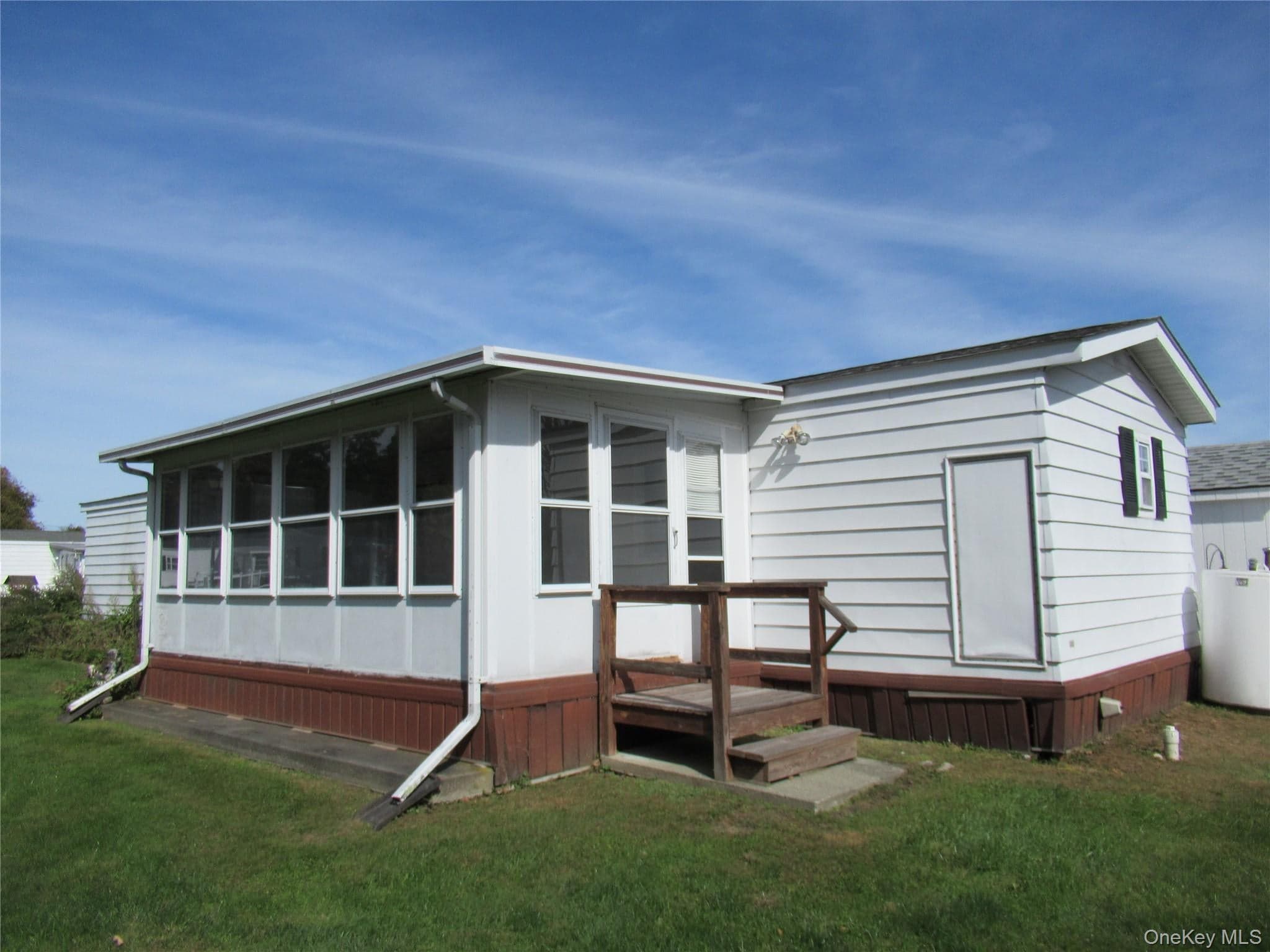 109 Bluebird Way thumbnail 3