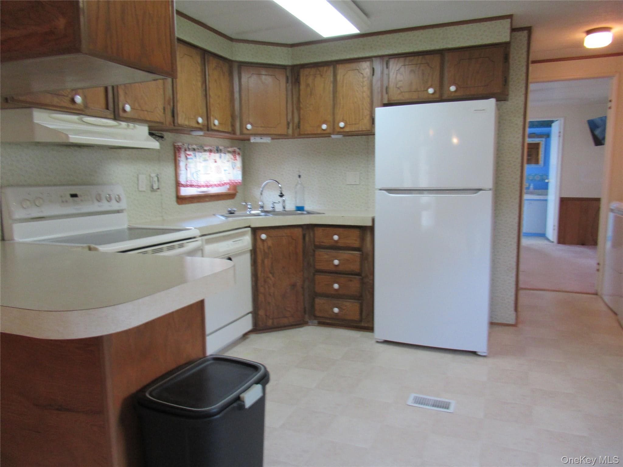 109 Bluebird Way thumbnail 9