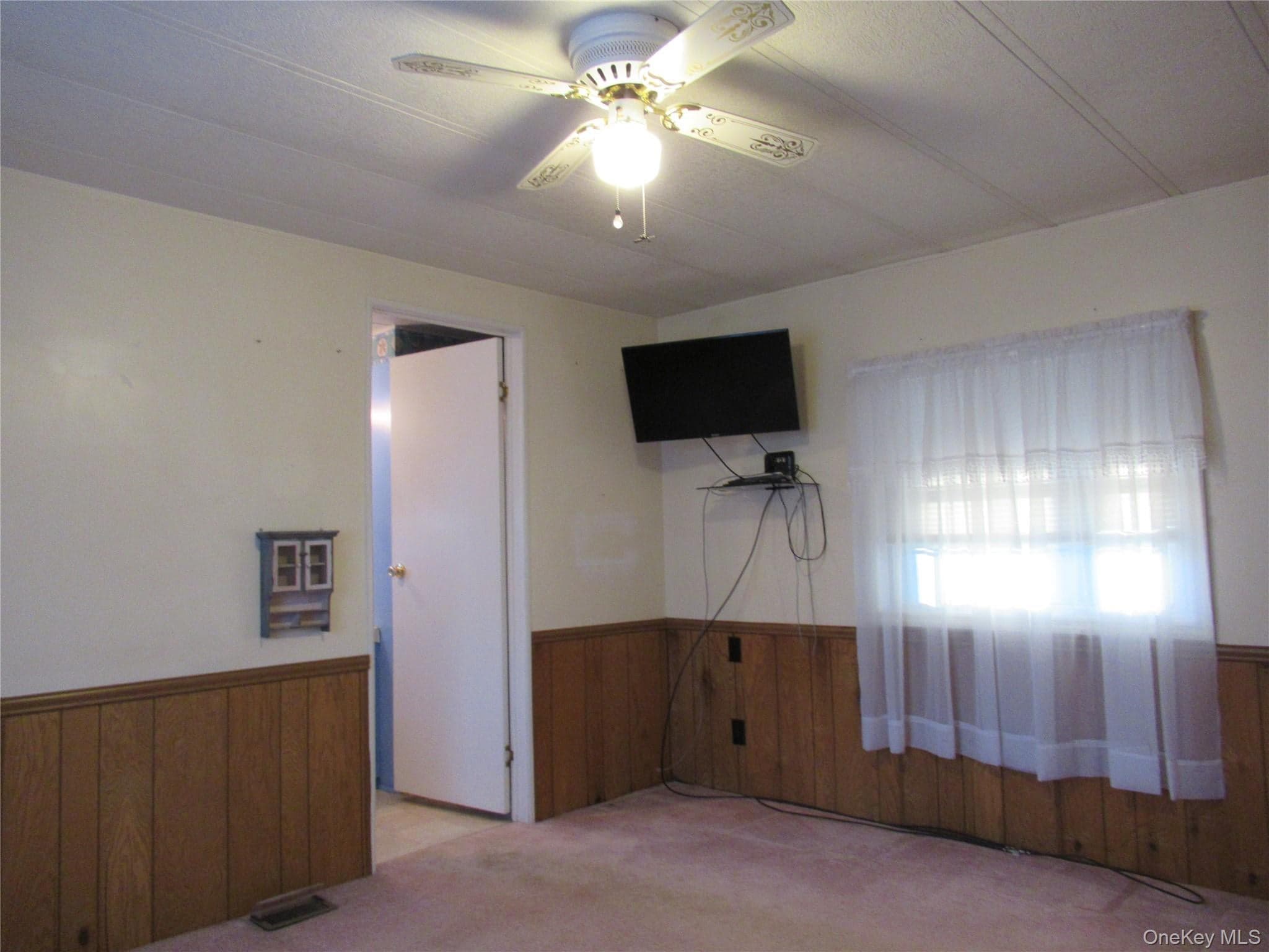 109 Bluebird Way thumbnail 16