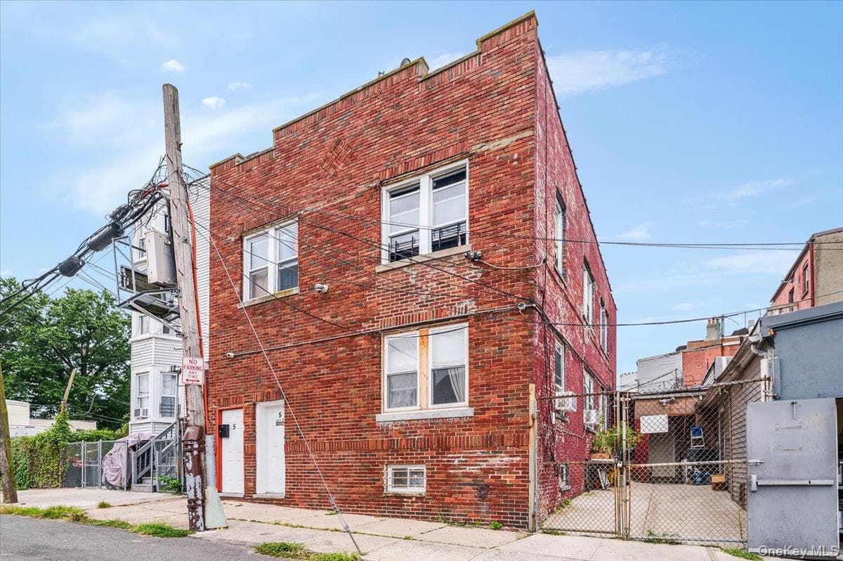 204 Ashburton Avenue thumbnail 6