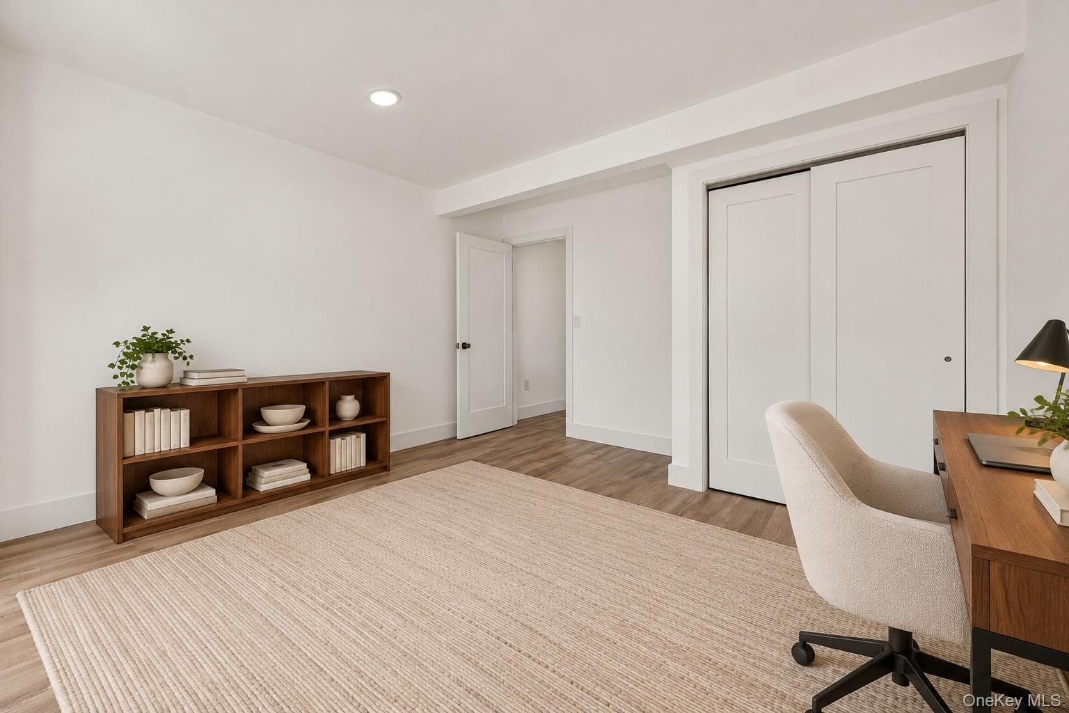 34 Pinelawn Avenue thumbnail 26