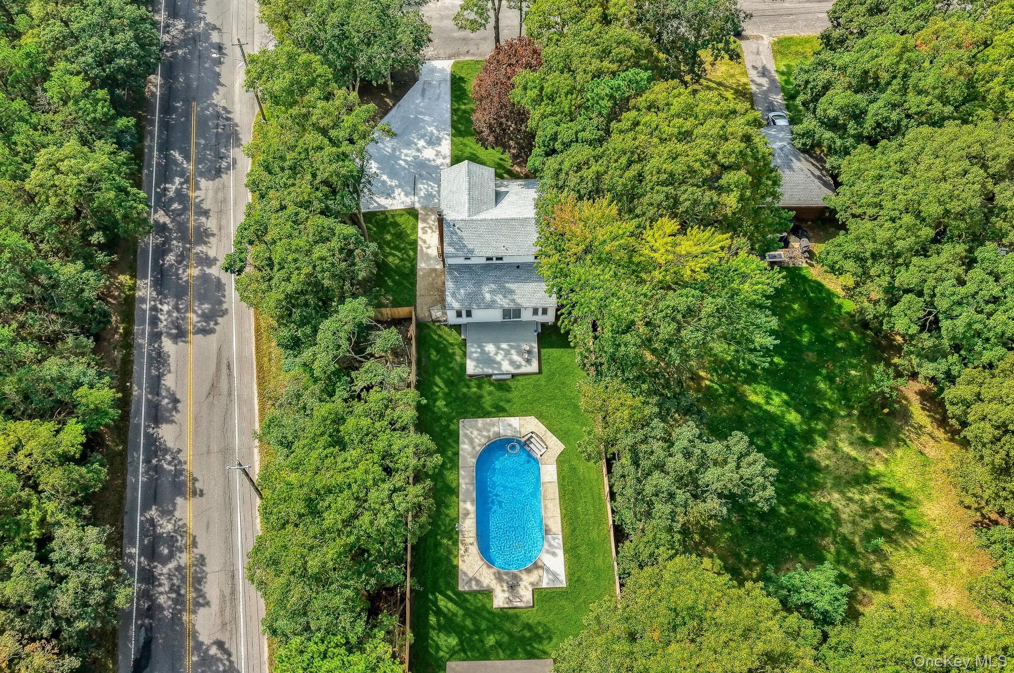 34 Pinelawn Avenue thumbnail 47
