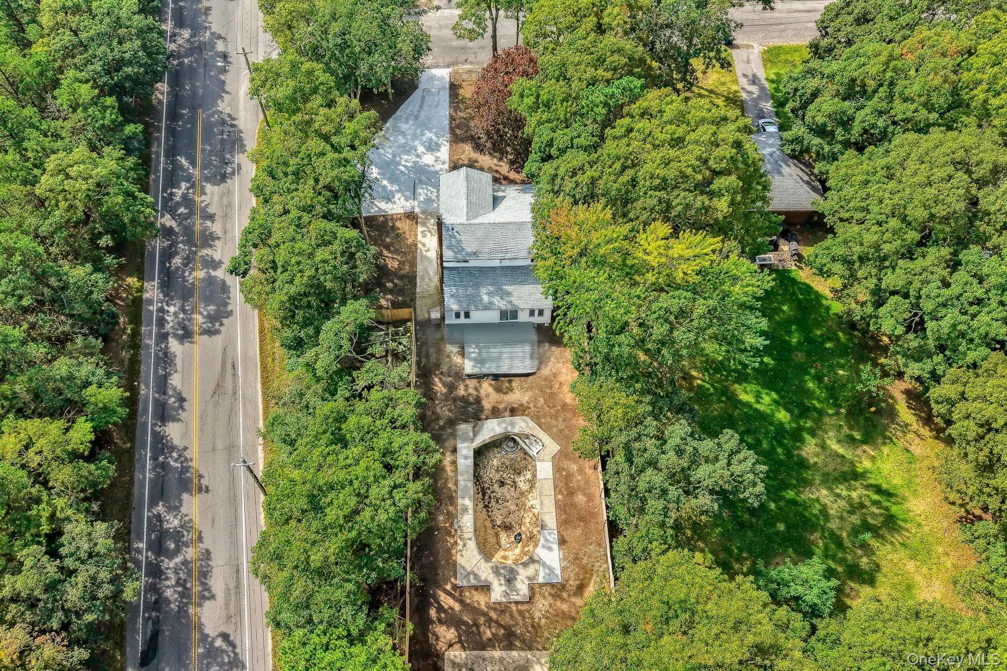 34 Pinelawn Avenue thumbnail 46