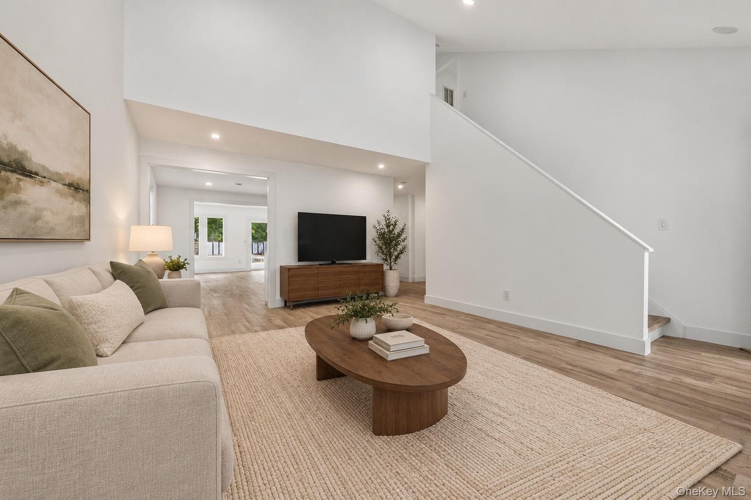 34 Pinelawn Avenue thumbnail 10