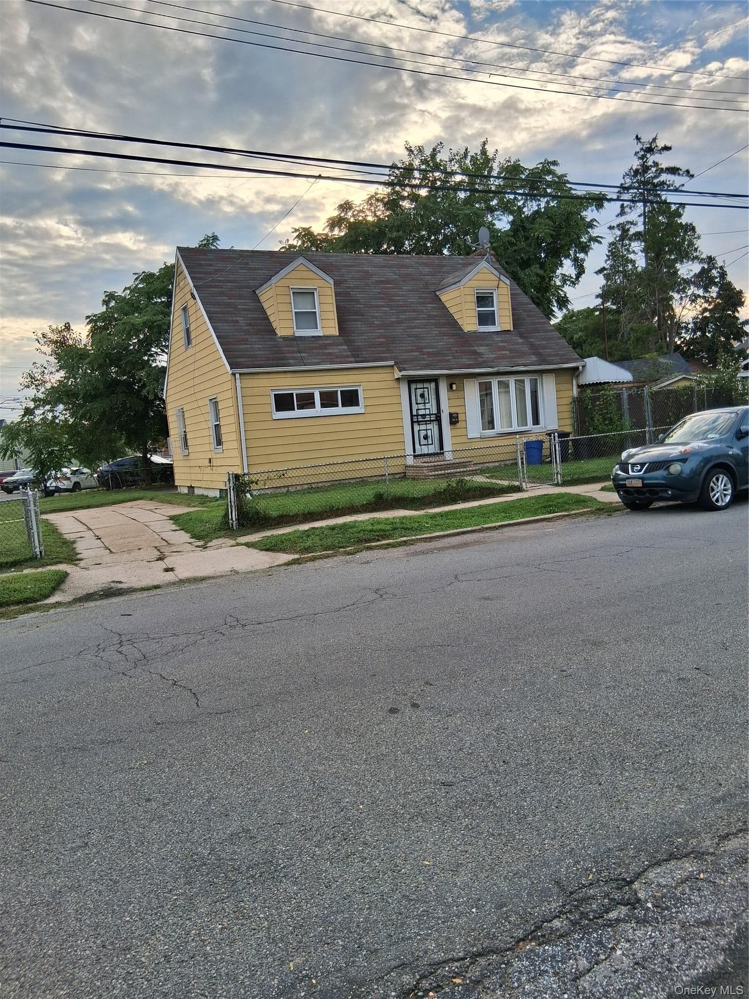 240-58 147th Avenue photo 1