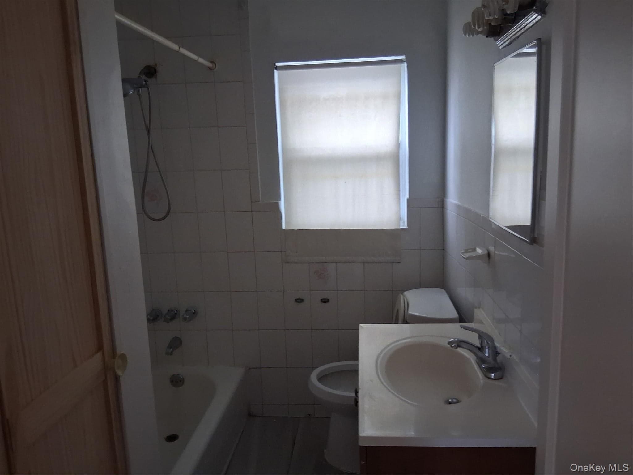240-58 147th Avenue thumbnail 6
