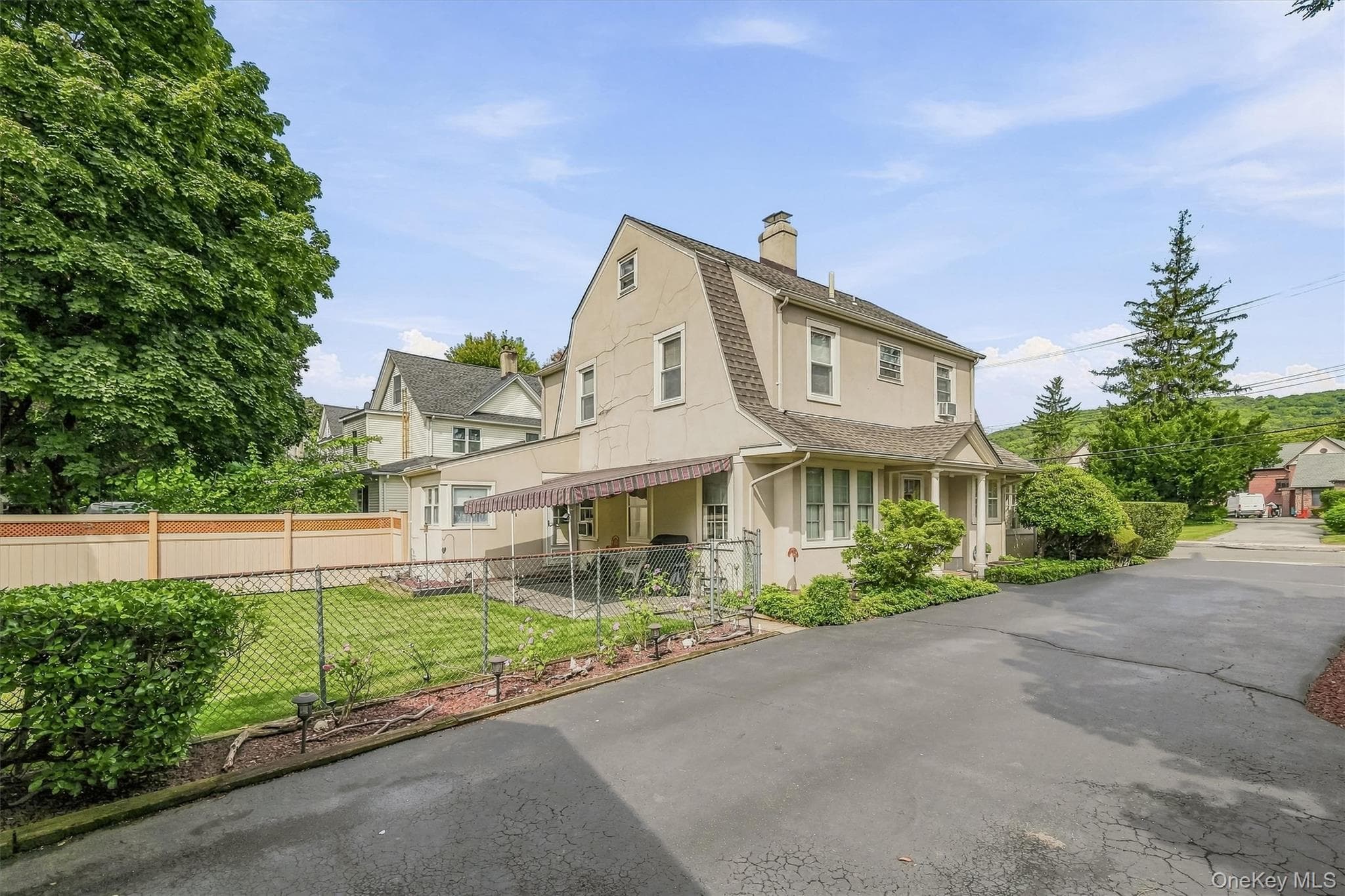 61 E Maple Avenue thumbnail 6