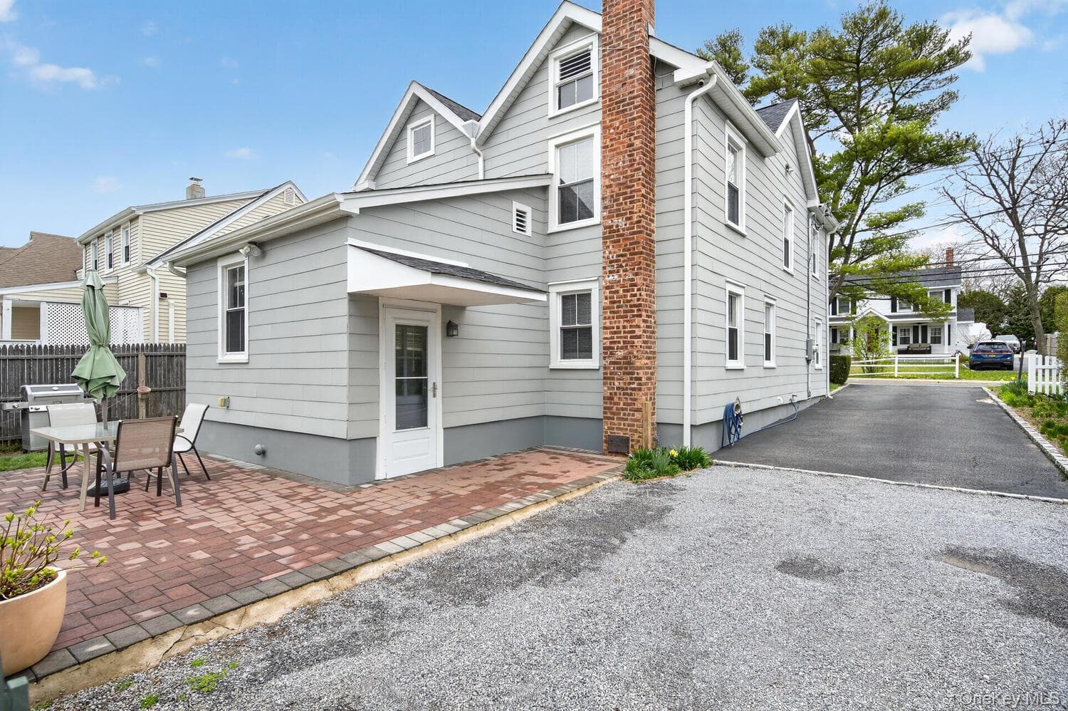 22 Perry Avenue thumbnail 24