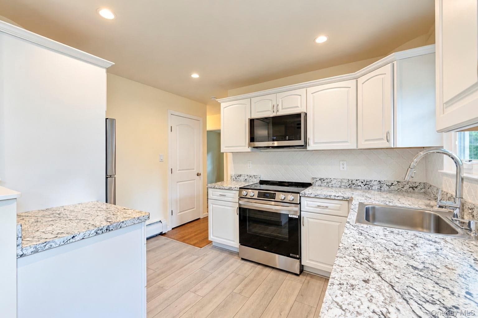 124 Officials Avenue thumbnail 22
