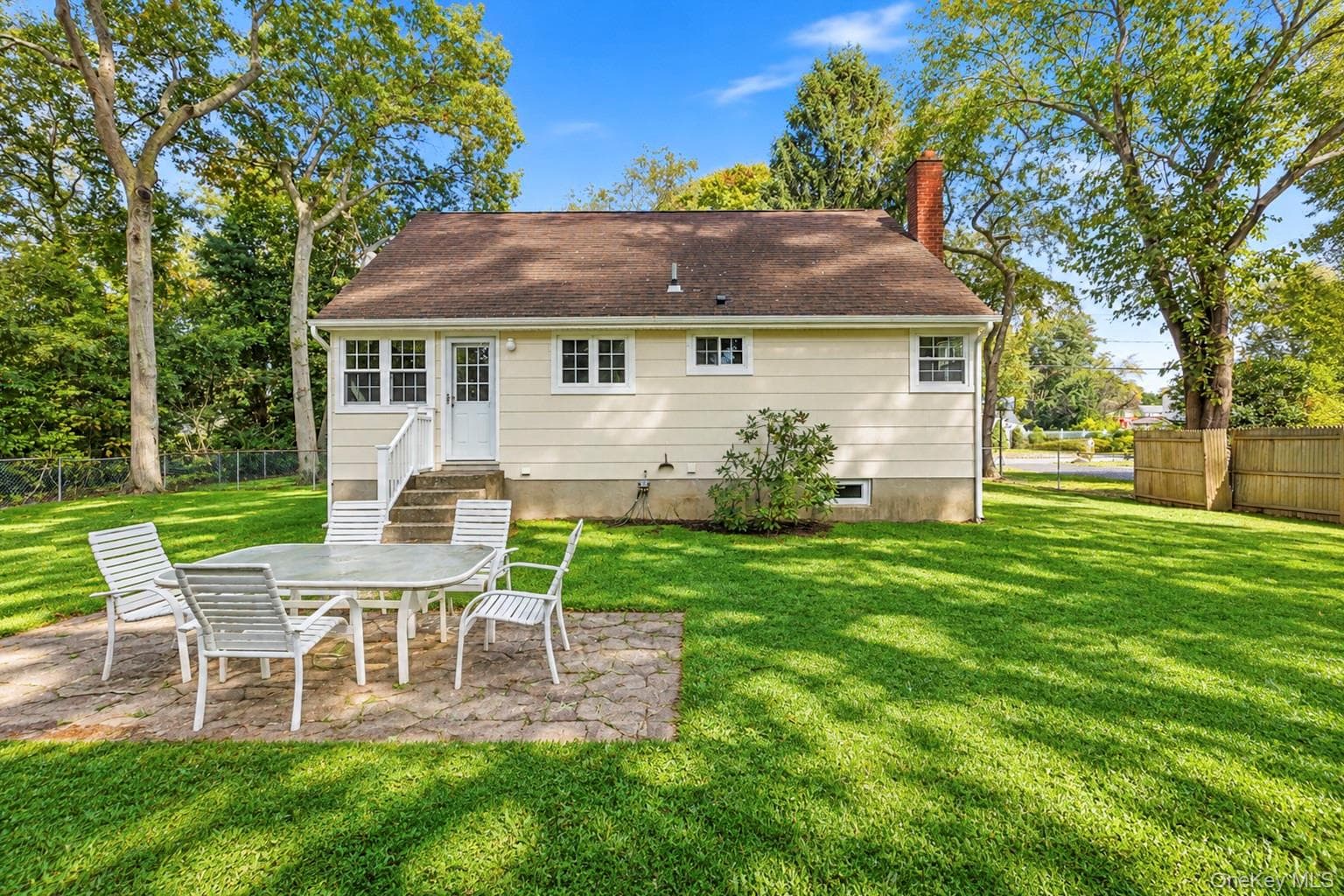 124 Officials Avenue thumbnail 8