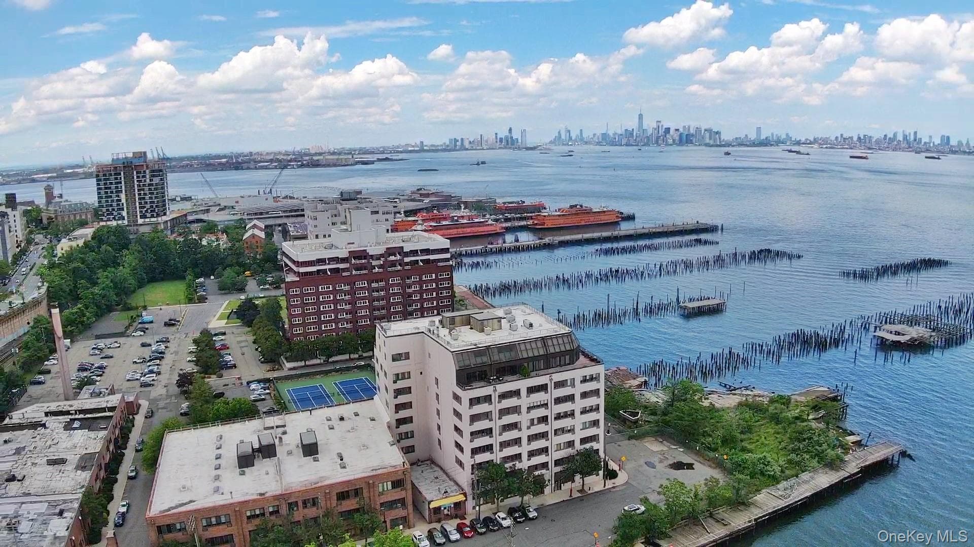 10 Bay Street Landing Unit: 1D thumbnail 30