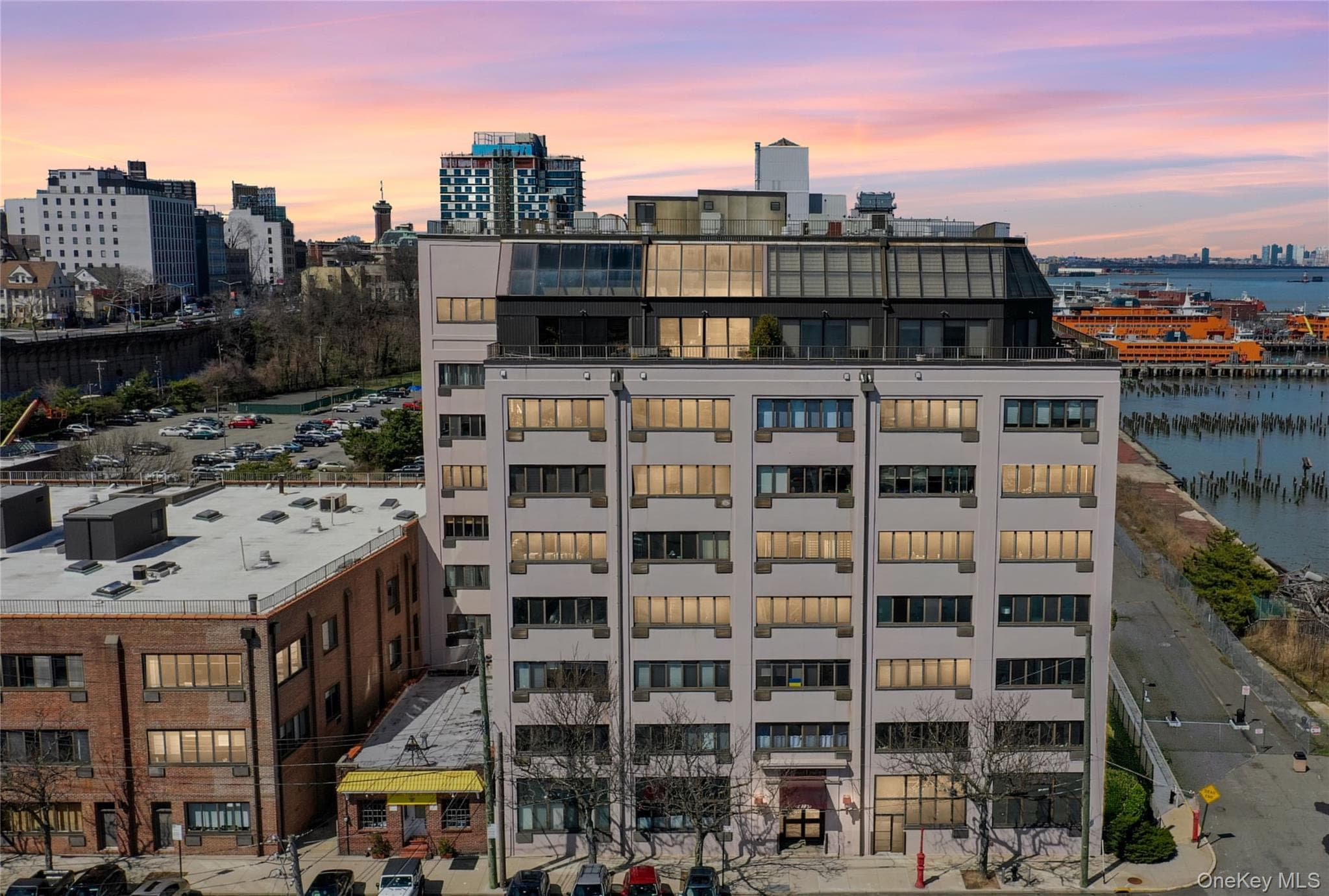 10 Bay Street Landing Unit: 1D thumbnail 28