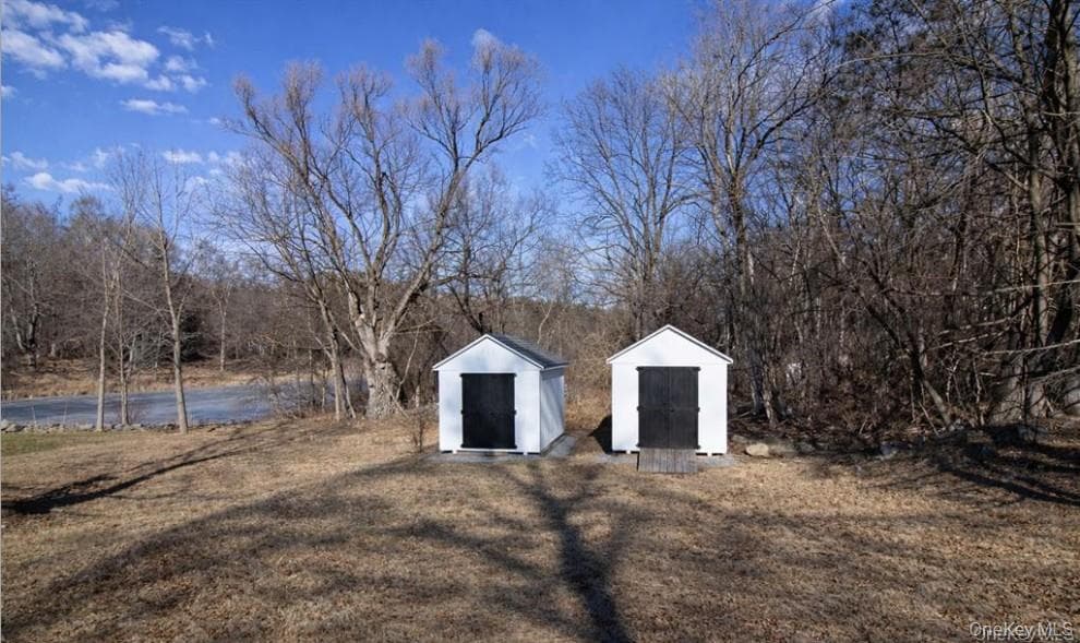 9 Benedict Lane Unit: 5-7 thumbnail 41