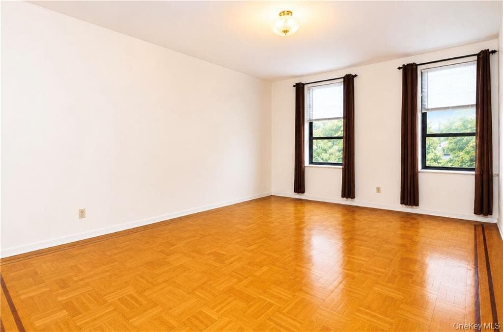 1289 E 19th Street Unit: D4 thumbnail 3