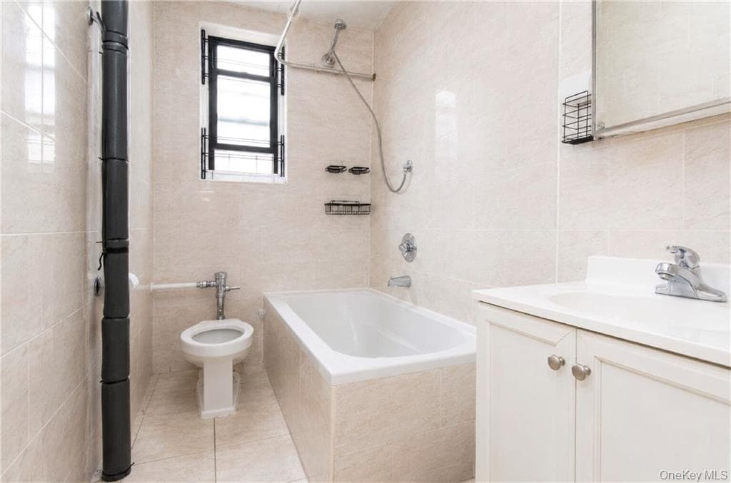 1289 E 19th Street Unit: D4 thumbnail 12