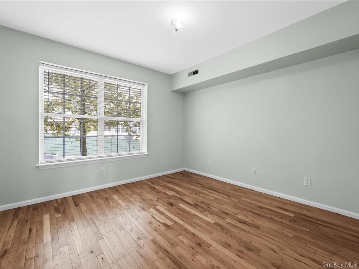 1 Patricia Lane Unit: 305 thumbnail 12