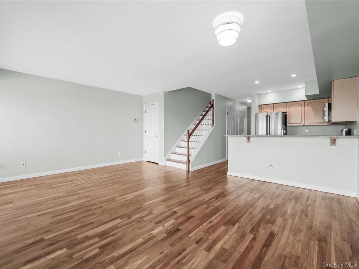 1 Patricia Lane Unit: 305 thumbnail 7