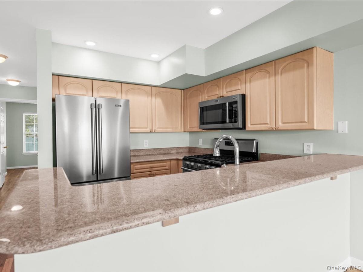 1 Patricia Lane Unit: 305 thumbnail 10