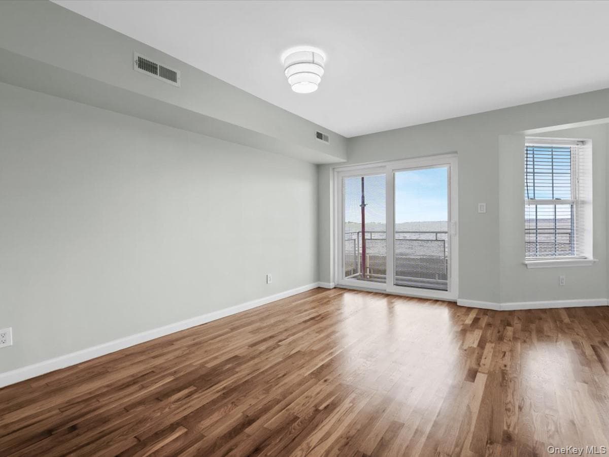 1 Patricia Lane Unit: 305 thumbnail 6