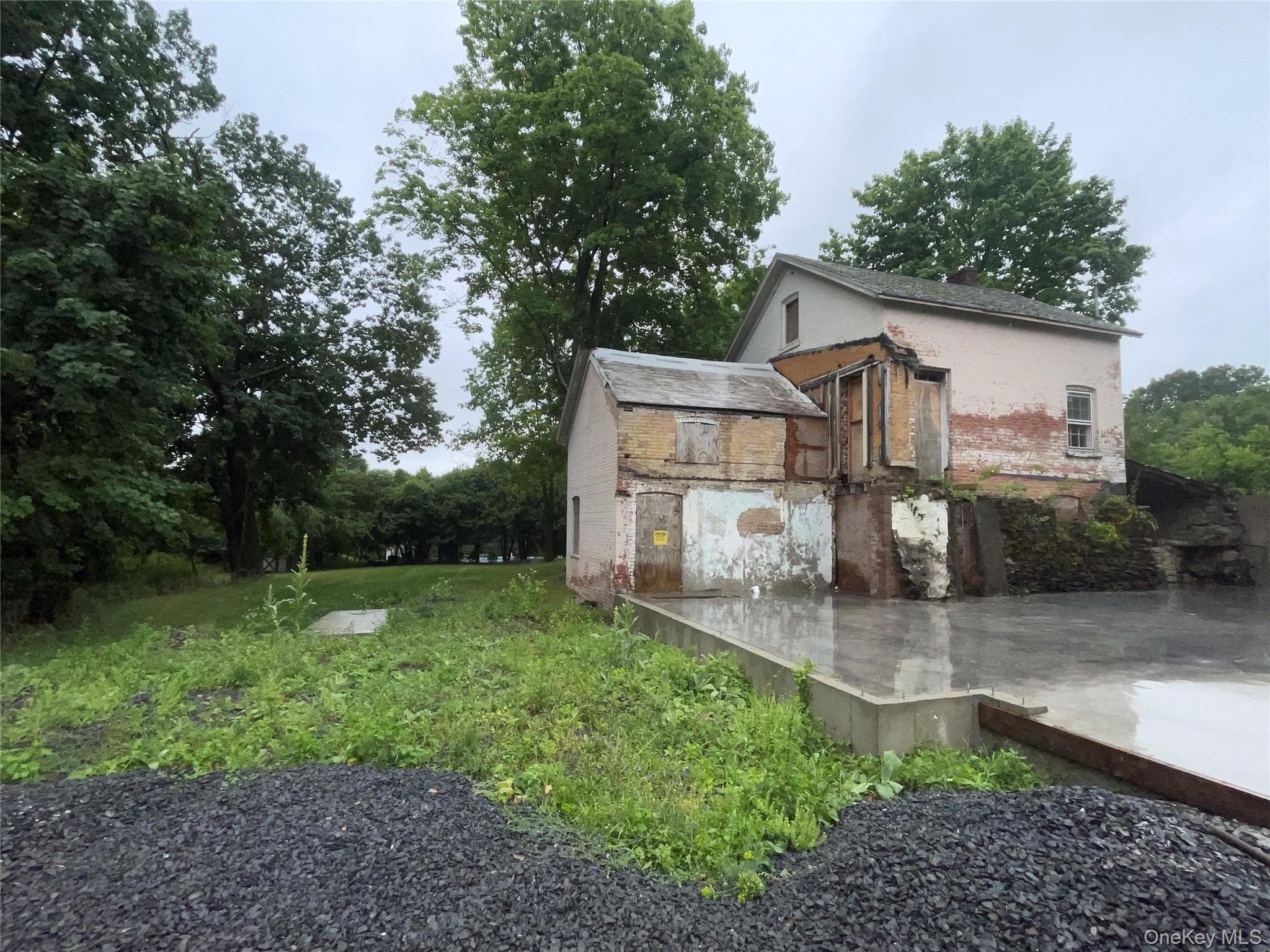 169 Holmes Road thumbnail 8