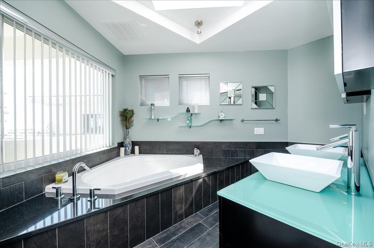 17 New York Avenue Unit: House thumbnail 20