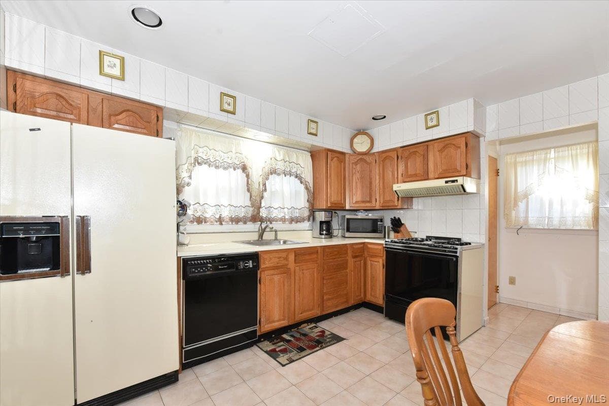 57-46 262nd Street thumbnail 14