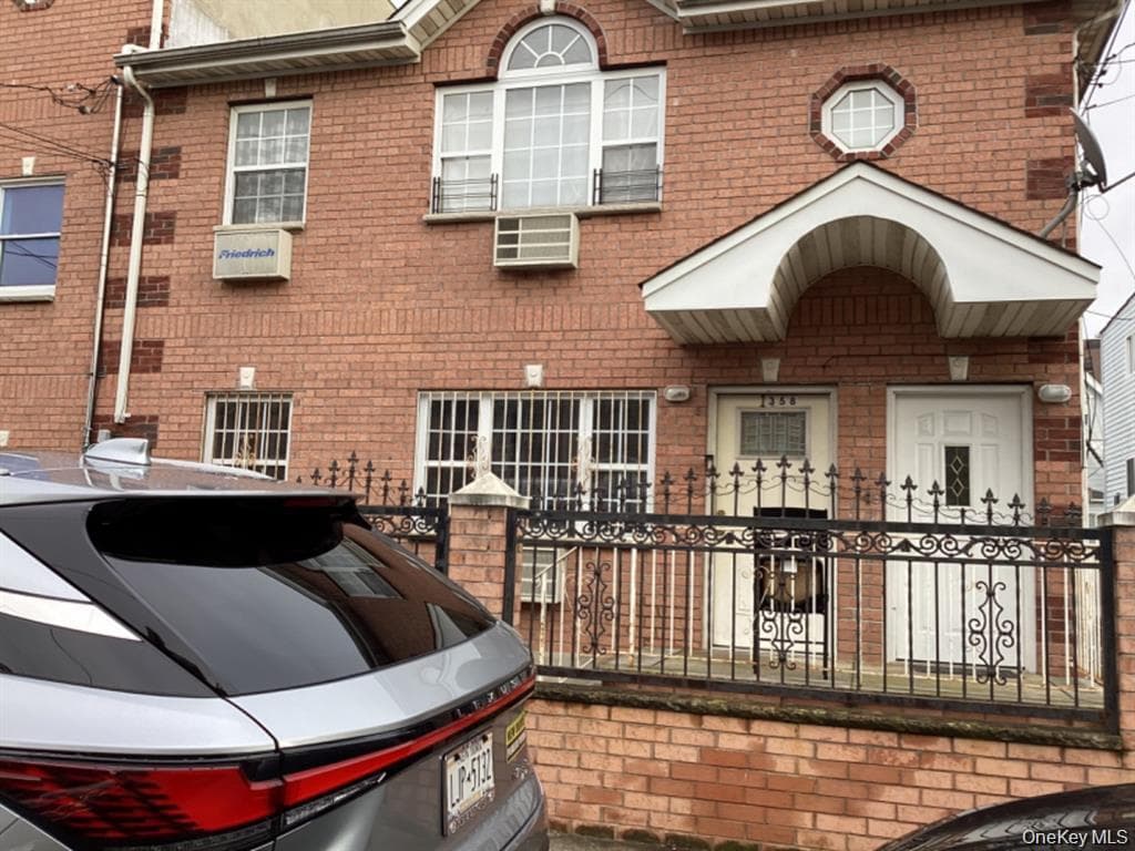 13-58 Pinson Street, Far Rockaway