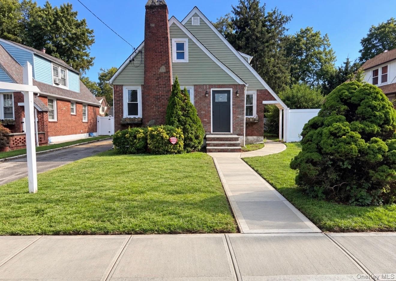 750 Wesley Street thumbnail 2