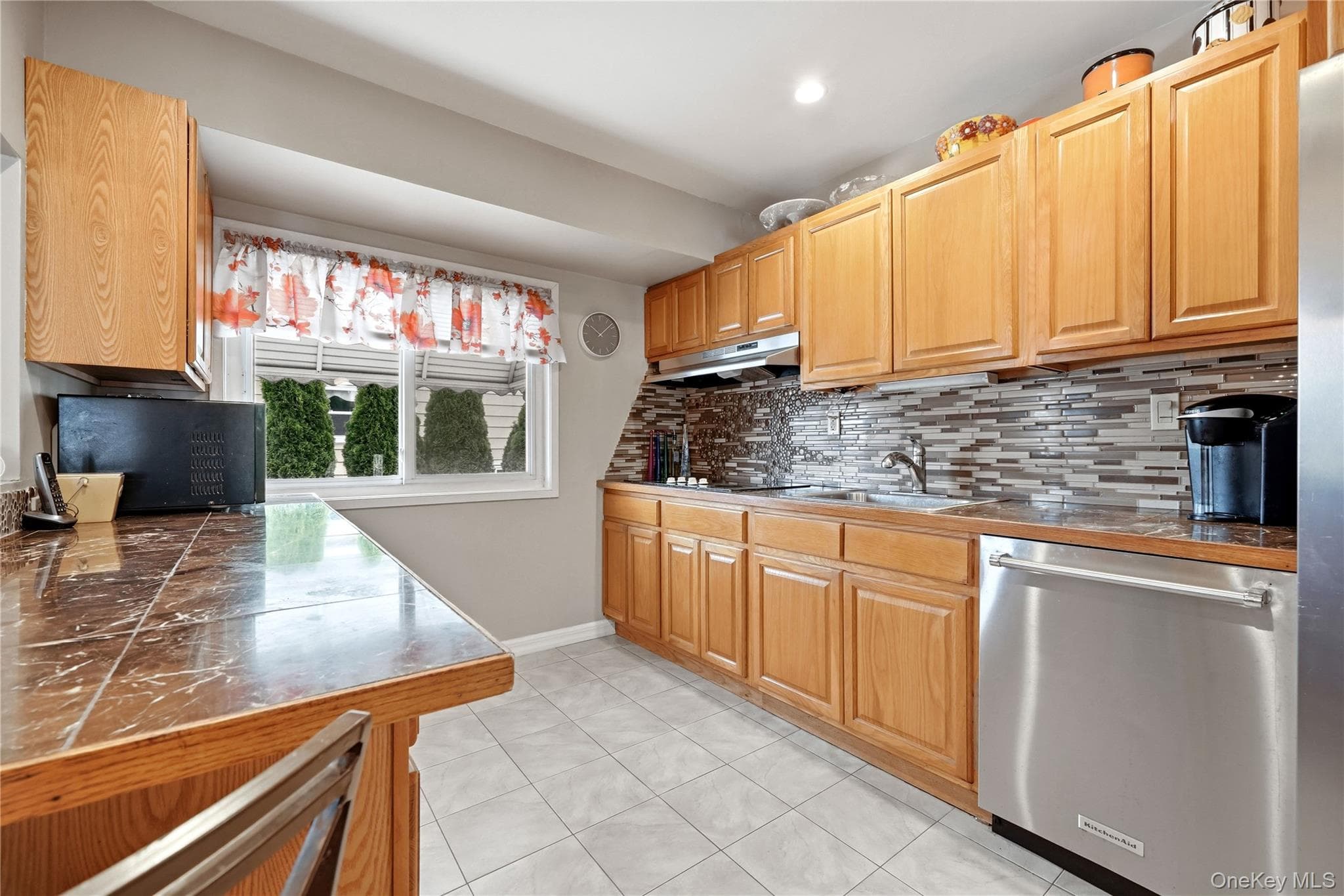 245 Seaford Avenue thumbnail 16