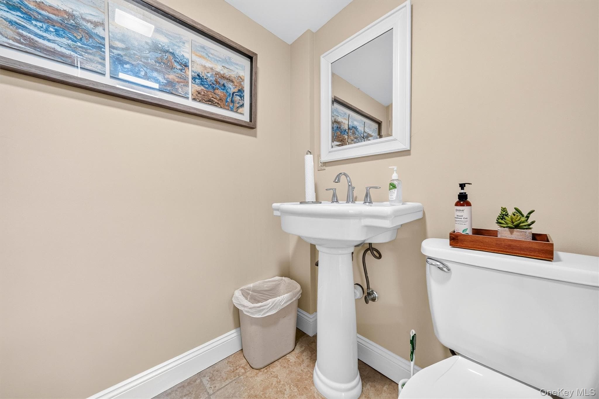 12 Scotchtown Avenue thumbnail 19