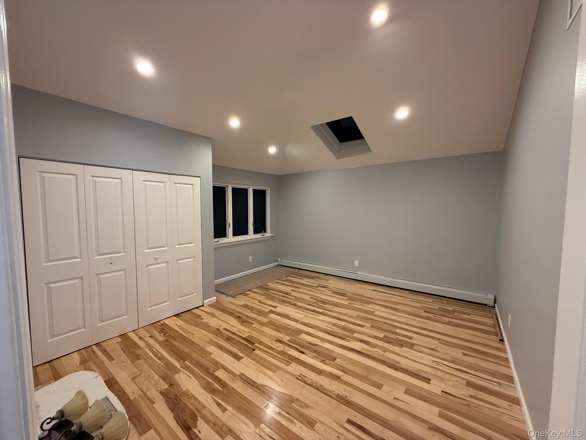 186 E Pennywood Avenue thumbnail 17