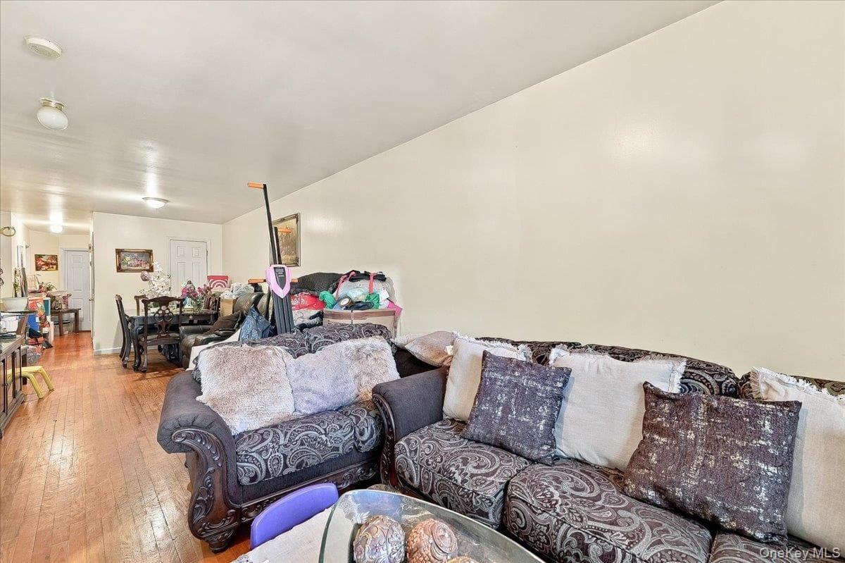 1174 Union Avenue thumbnail 28