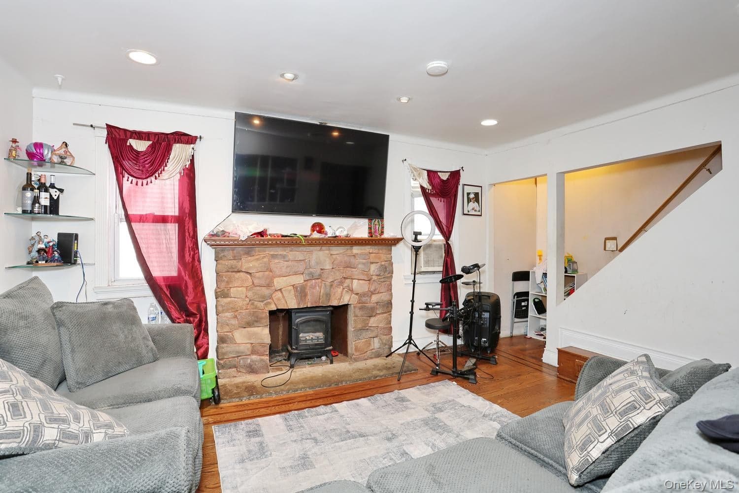 29 Fairview Avenue thumbnail 14