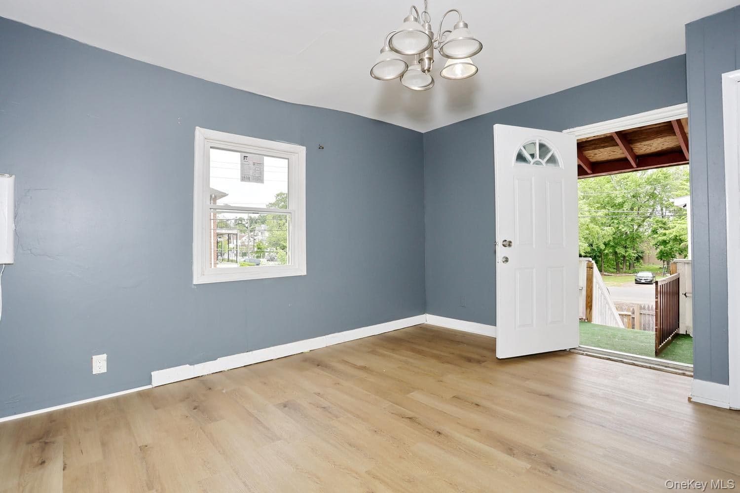 29 Fairview Avenue thumbnail 3