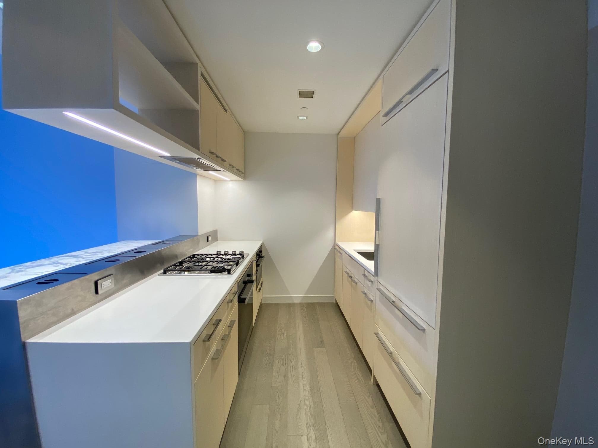 252 South Street Unit: 12G thumbnail 30