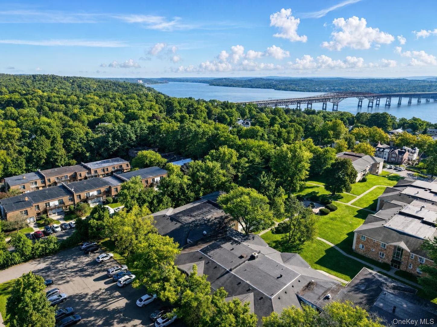 408 Carpenter Avenue Unit: 4 thumbnail 30