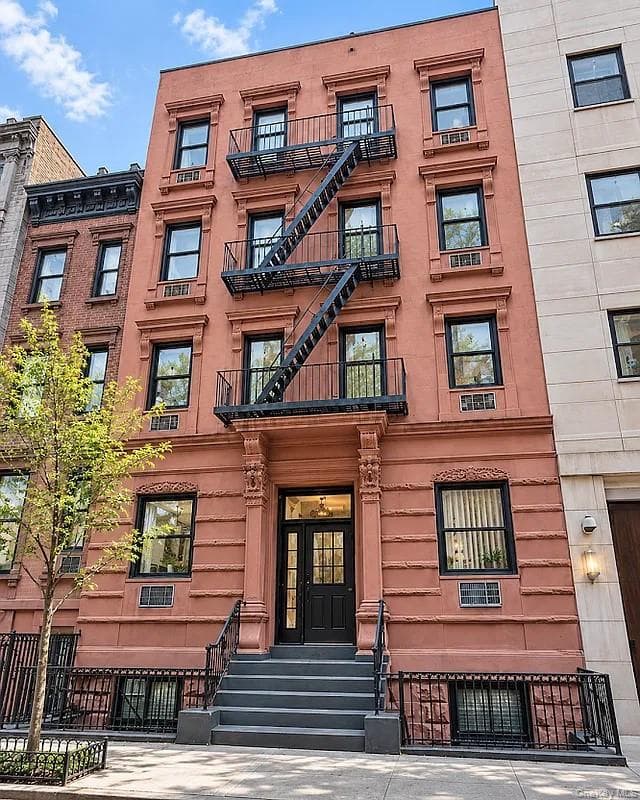 46 W 65th Street Unit: 3D thumbnail 3