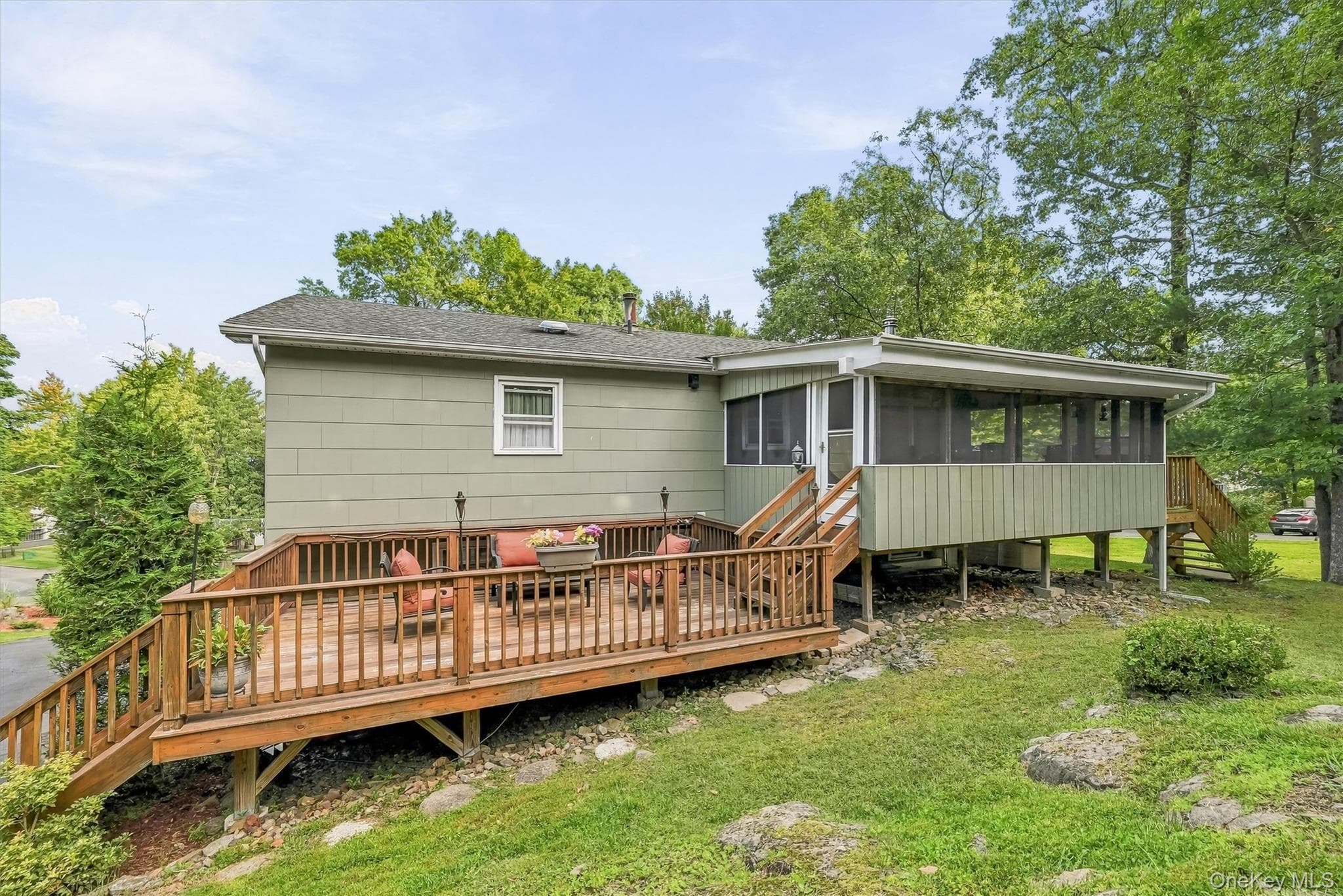 64 Forest Glen Road thumbnail 32