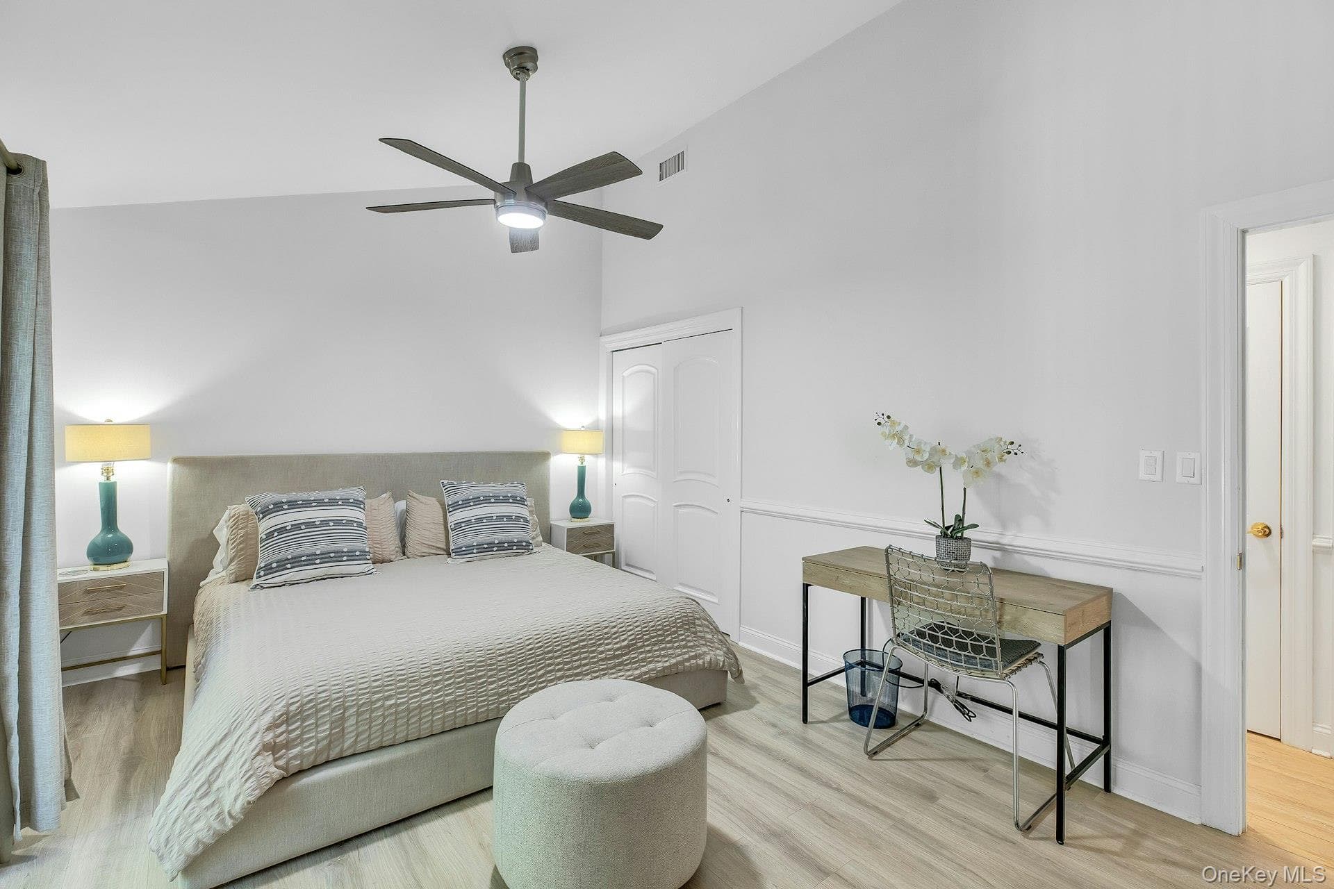 111 Bay Avenue thumbnail 15