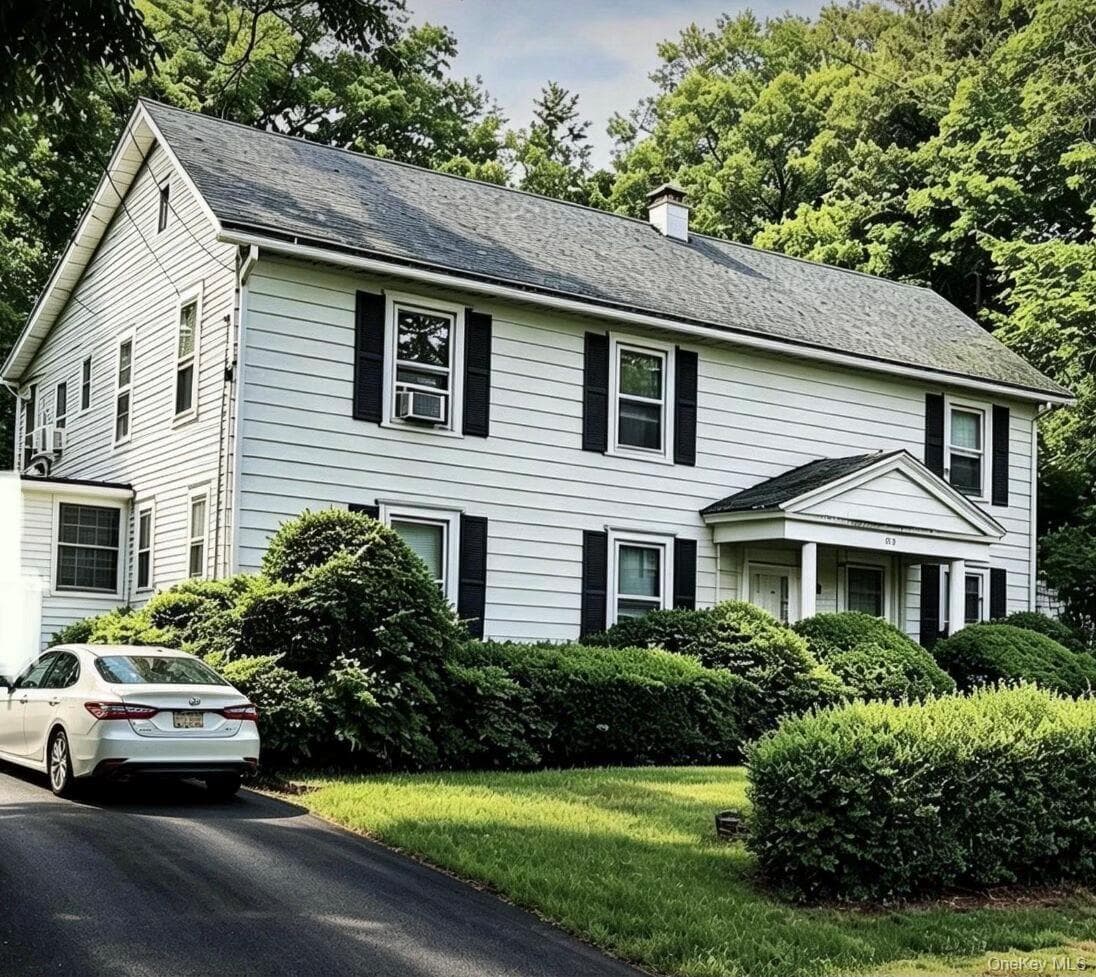 87 Susquehanna Avenue, Great Neck