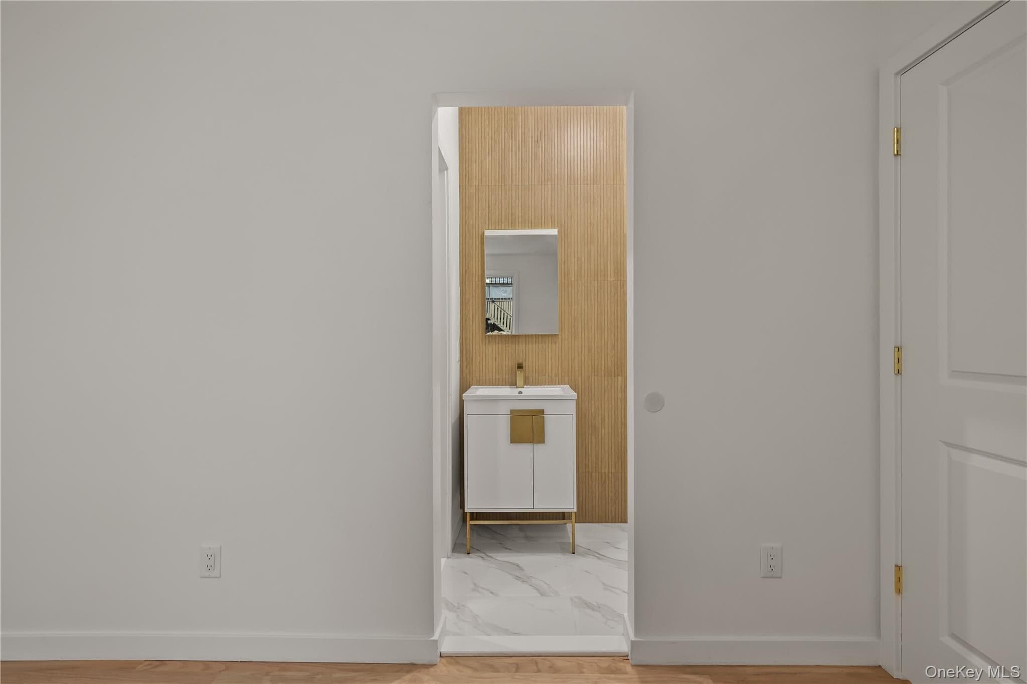 41 Saddle River Road Unit: 111 thumbnail 22