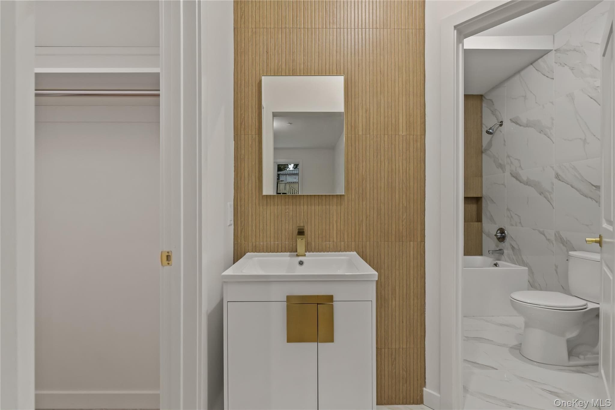 41 Saddle River Road Unit: 111 thumbnail 23