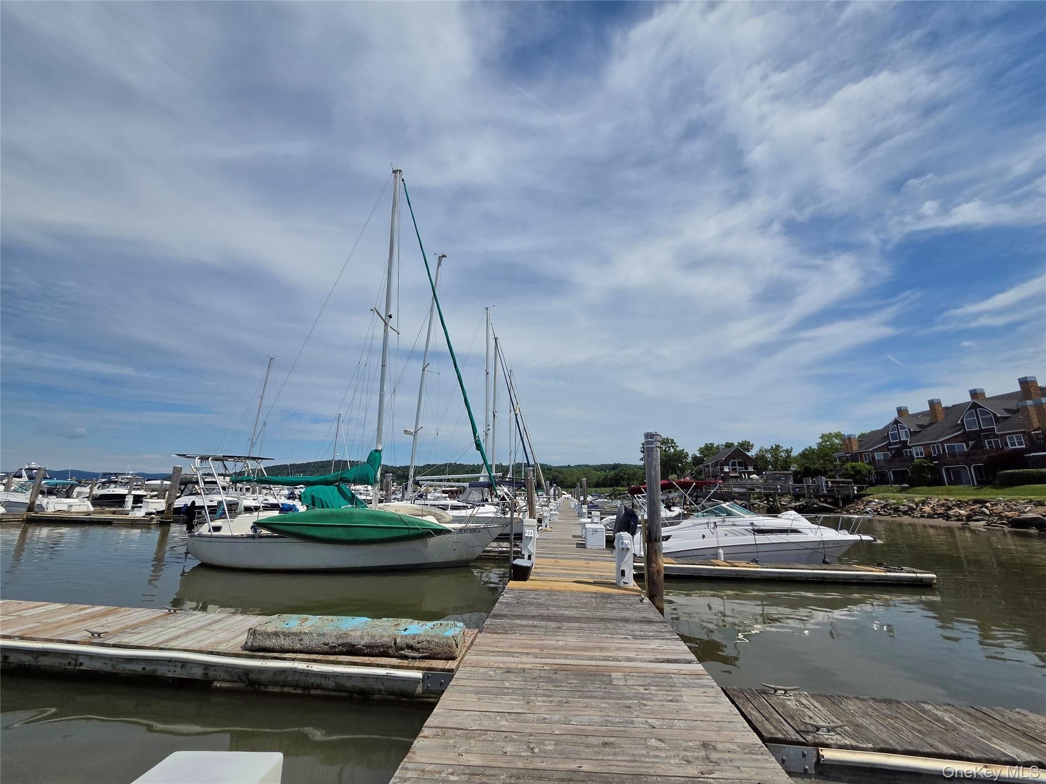 F-15 Half Moon Bay Marina thumbnail 5